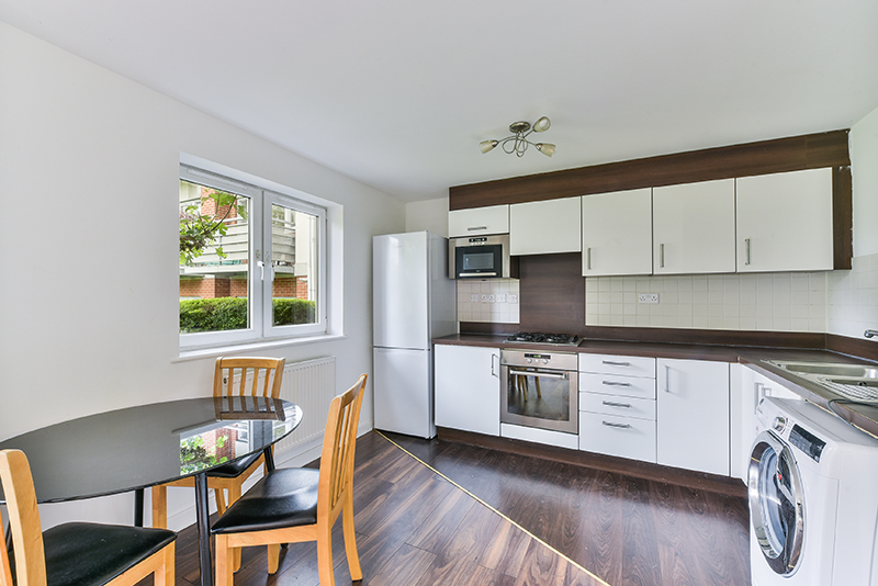 DELAMERE COURT, 30- (5)